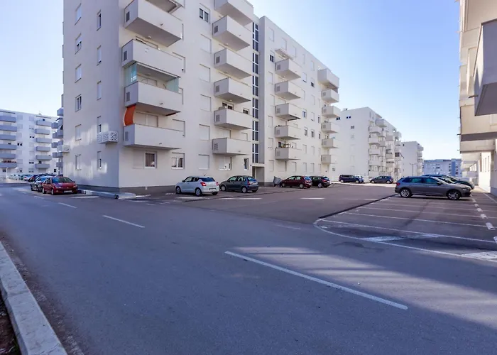 شقة Bruno One Bedroom With Parking *
